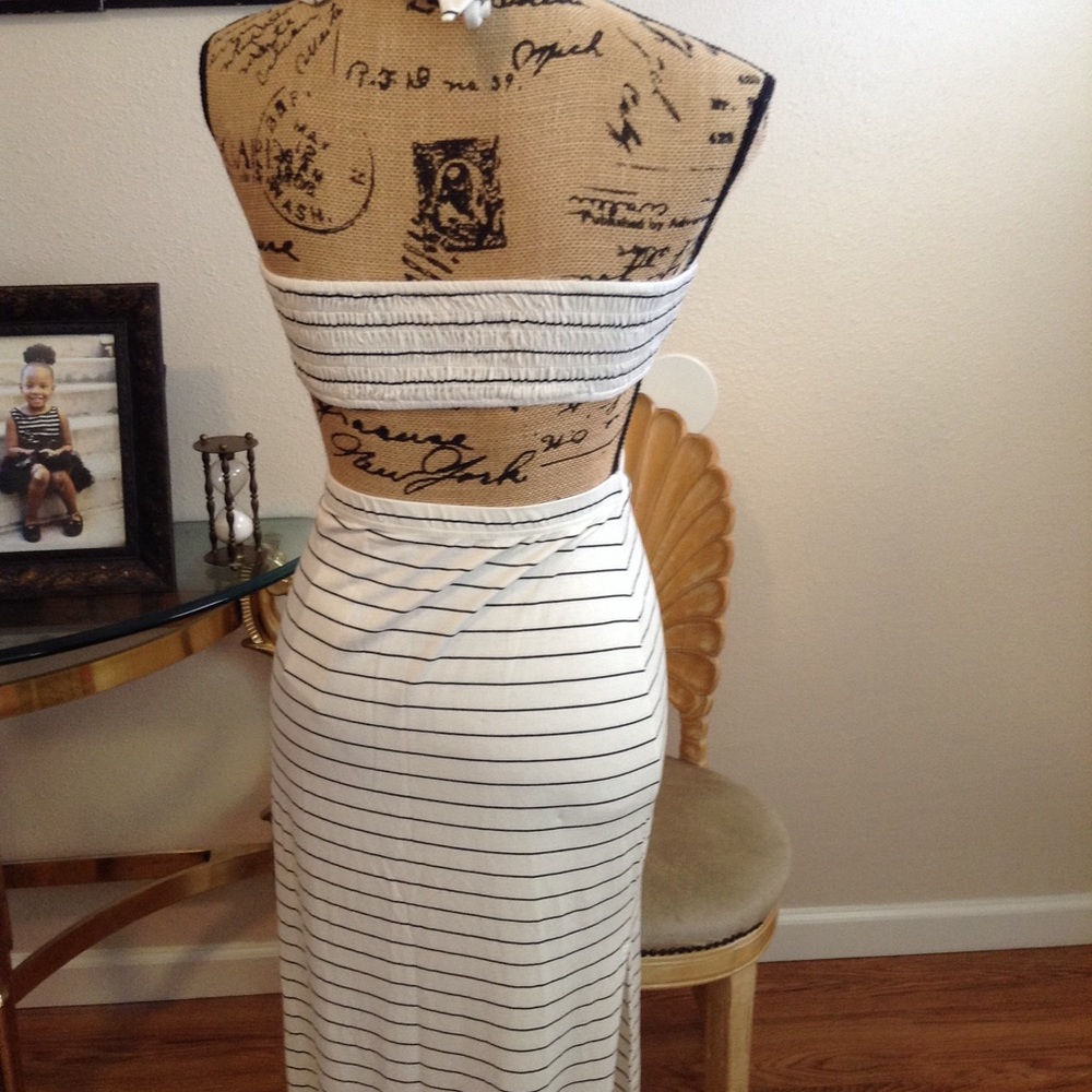 Tobi  2pc Striped Halter & Skirt - Picture 5 of 6